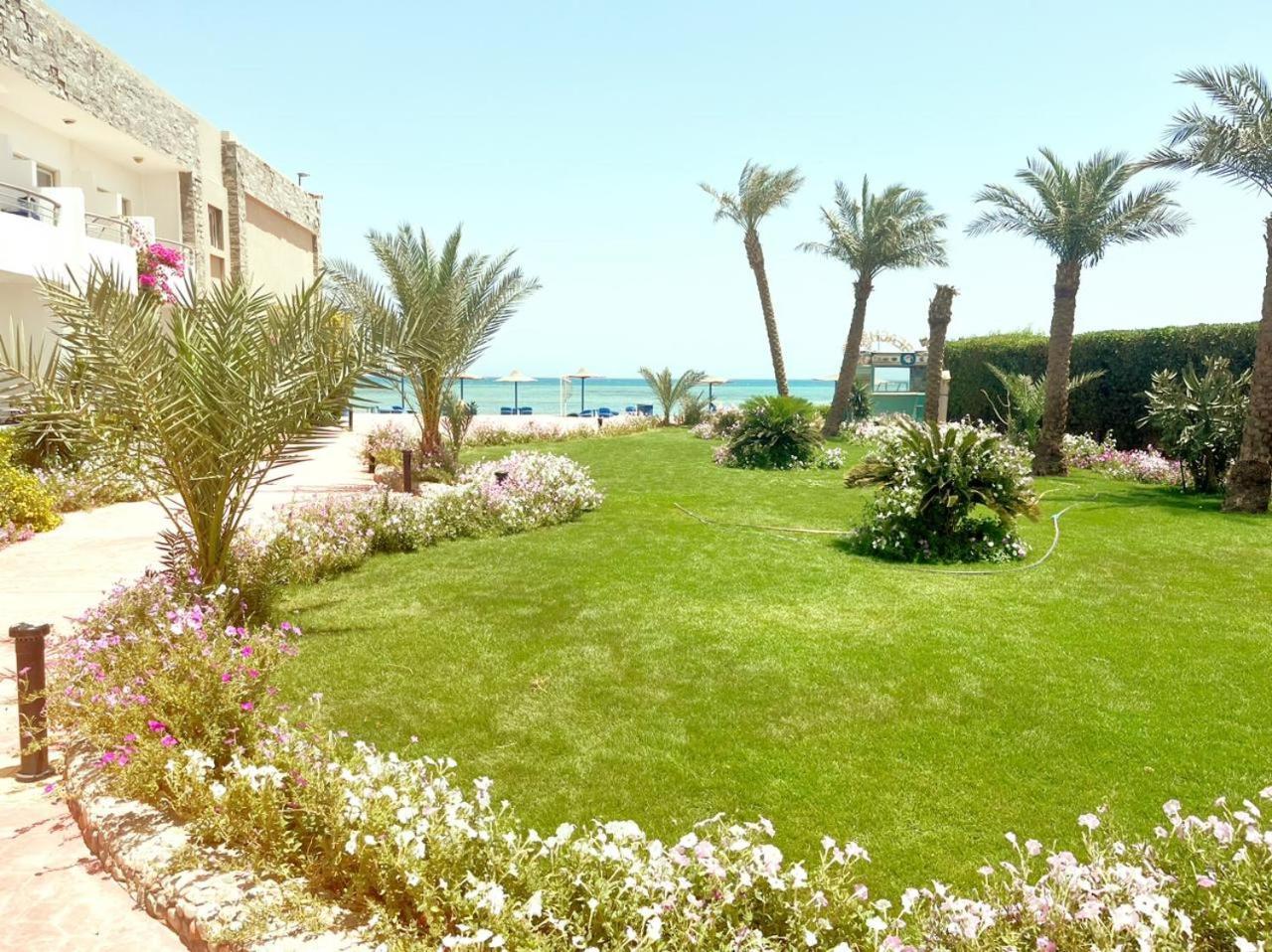 Cecelia resort compound Hurghada Exterior foto